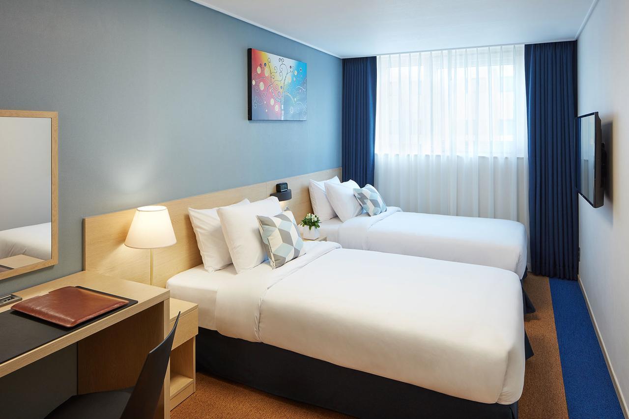 Days Hotel & Suites By Wyndham Incheon Airport Екстер'єр фото